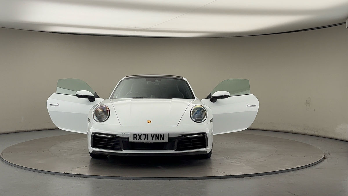 More views of Porsche 911