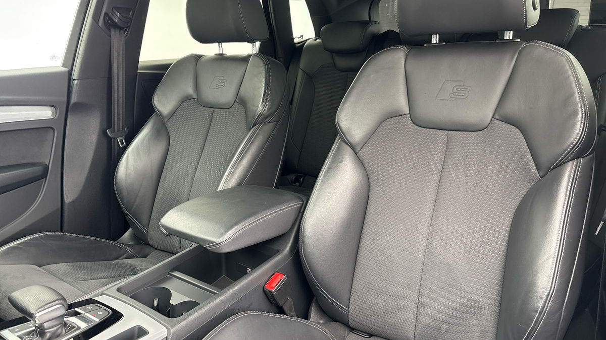 Audi Q5 Image 7