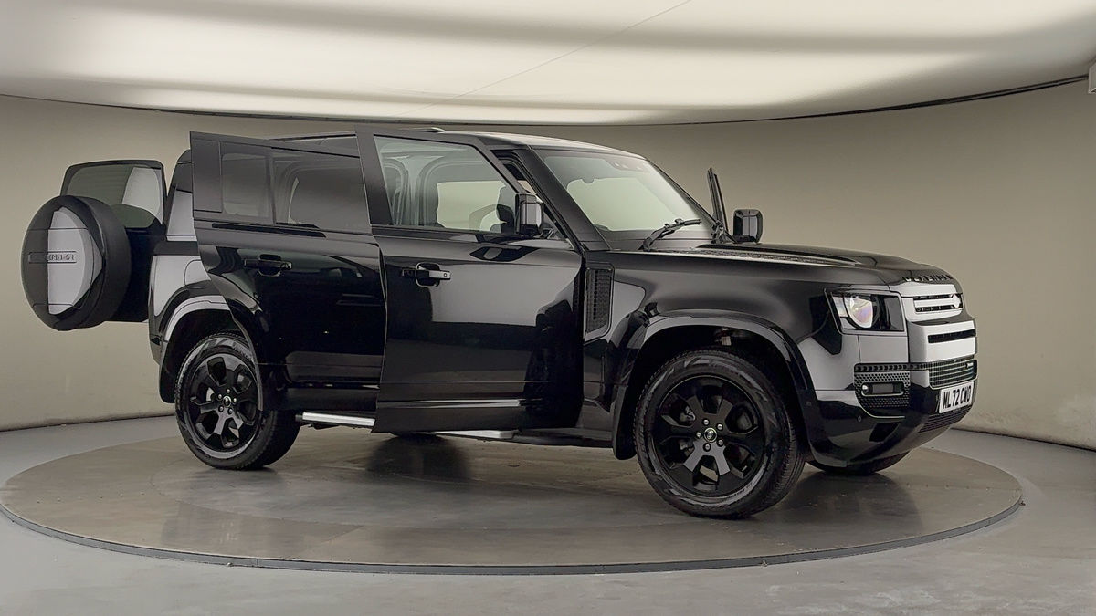 More views of Land Rover Defender 110