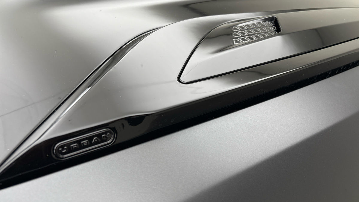 Land Rover Defender 110 Urban Image 52