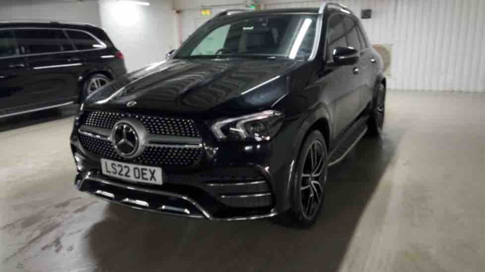 More views of Mercedes-Benz GLE