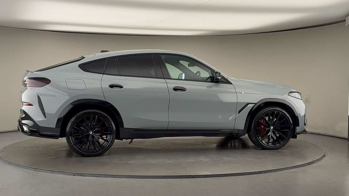 More views of BMW X6