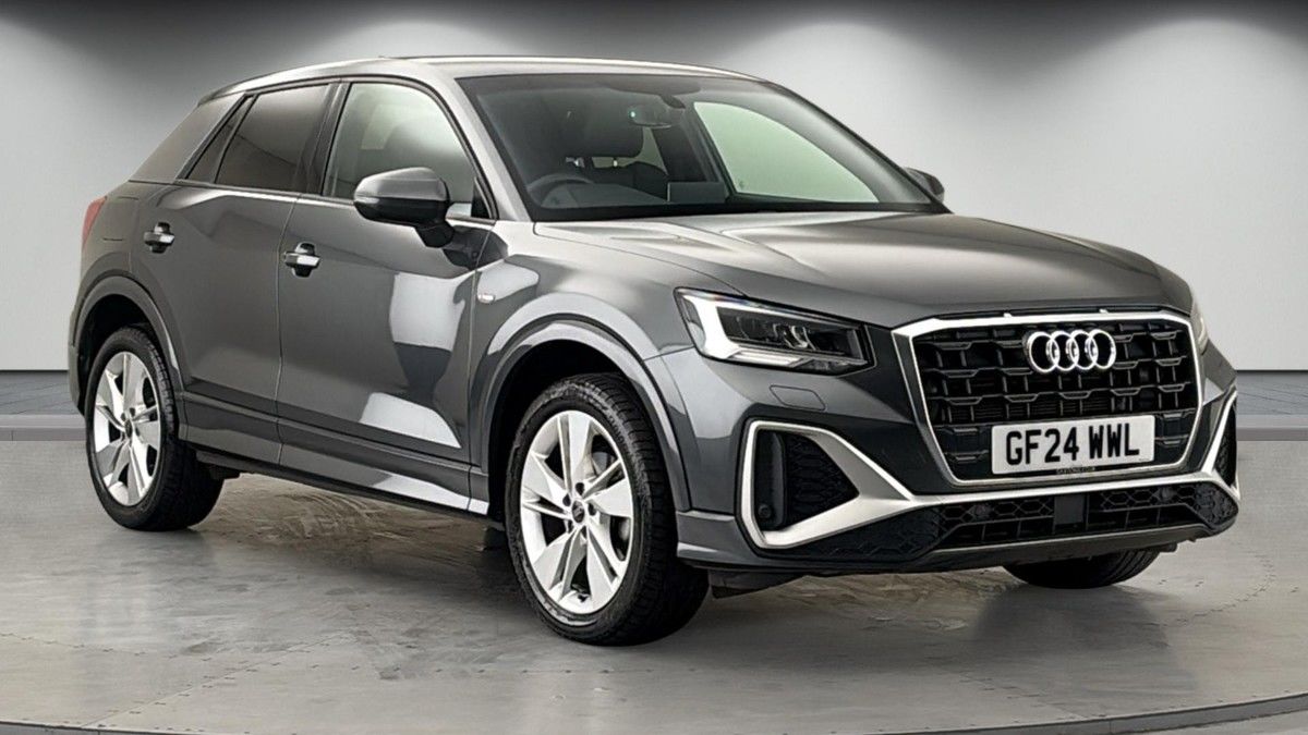 Audi Q2 Sticky Header Image