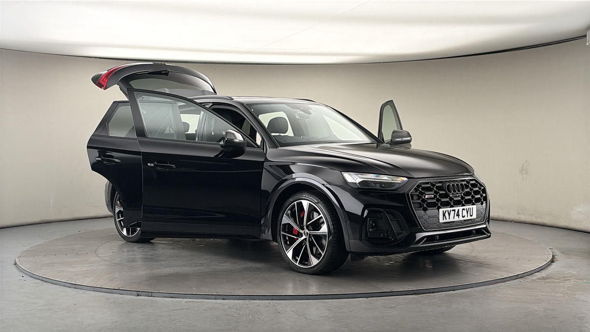 More views of Audi SQ5