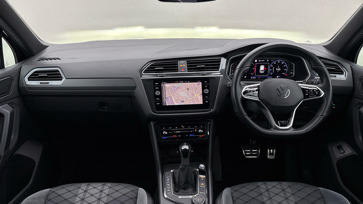 Volkswagen Tiguan Image 12