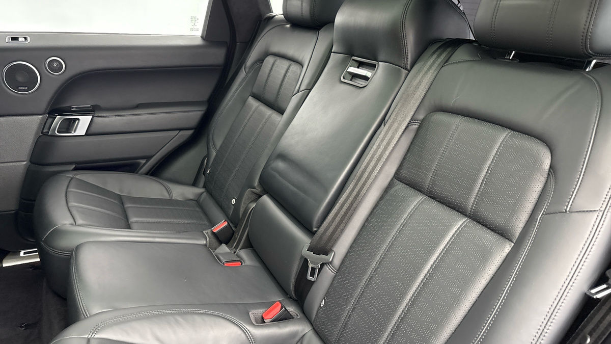 Land Rover Range Rover Sport Image 8