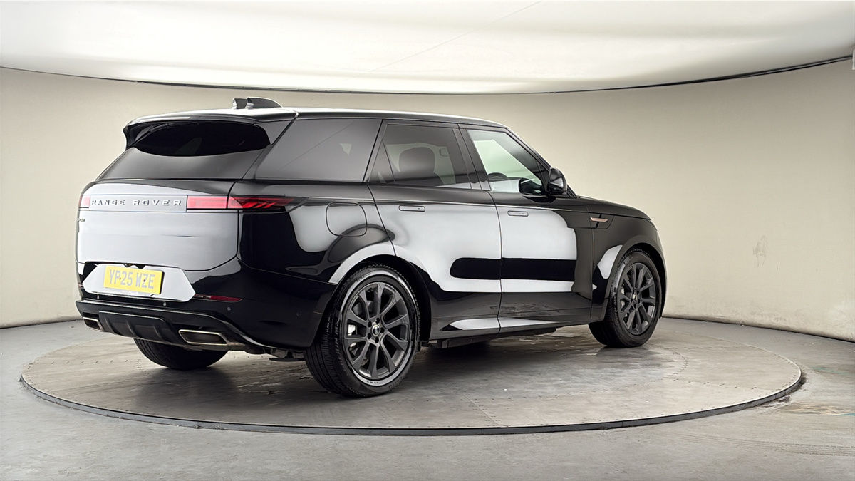 Land Rover Range Rover Sport Image 21