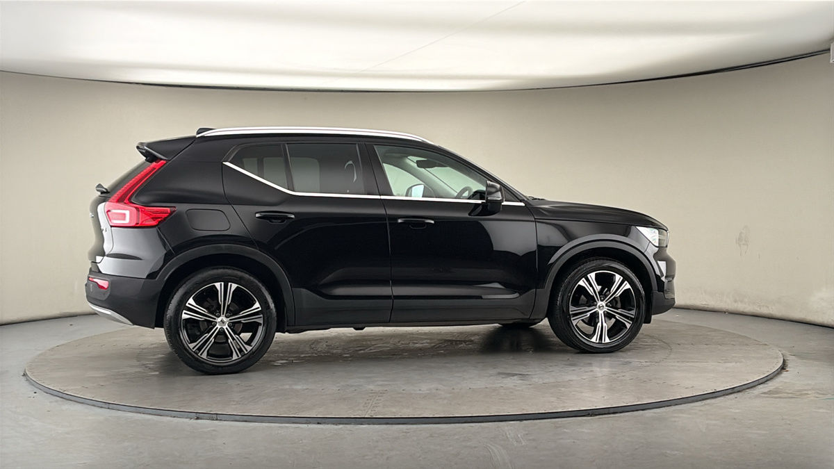 More views of Volvo XC40