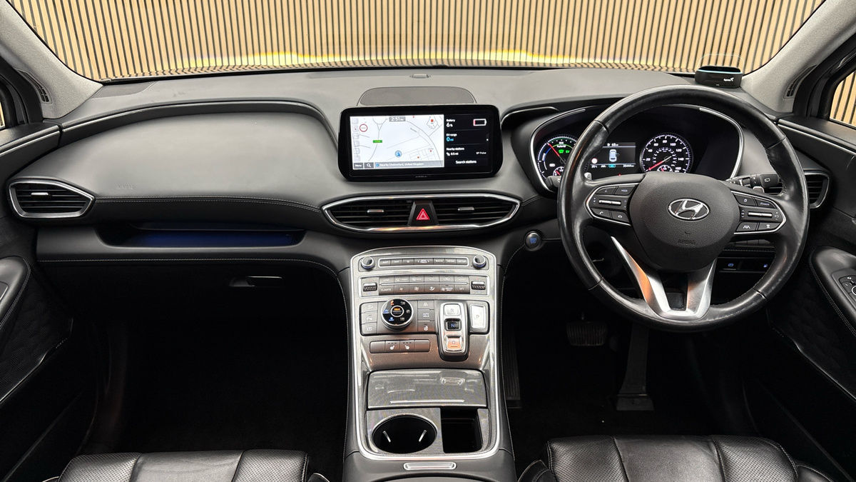 Hyundai Santa Fe Image 12