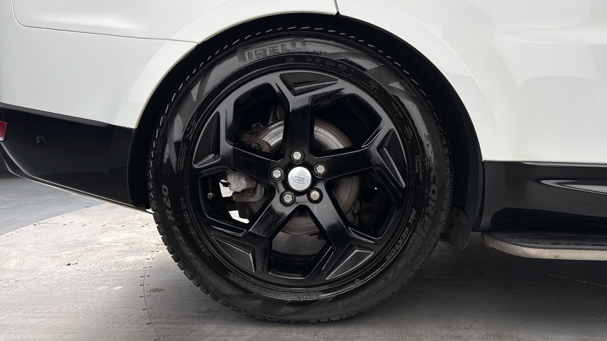Land Rover Range Rover Sport Image 10