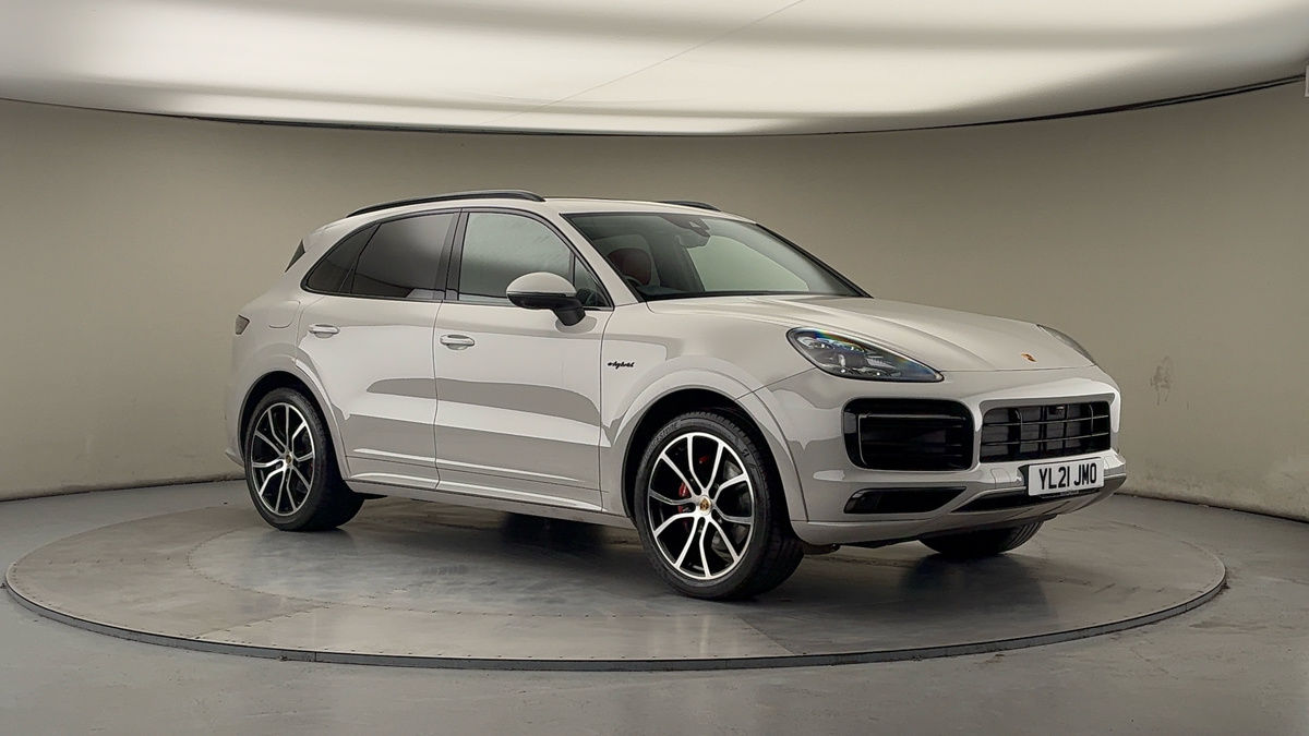 More views of Porsche Cayenne
