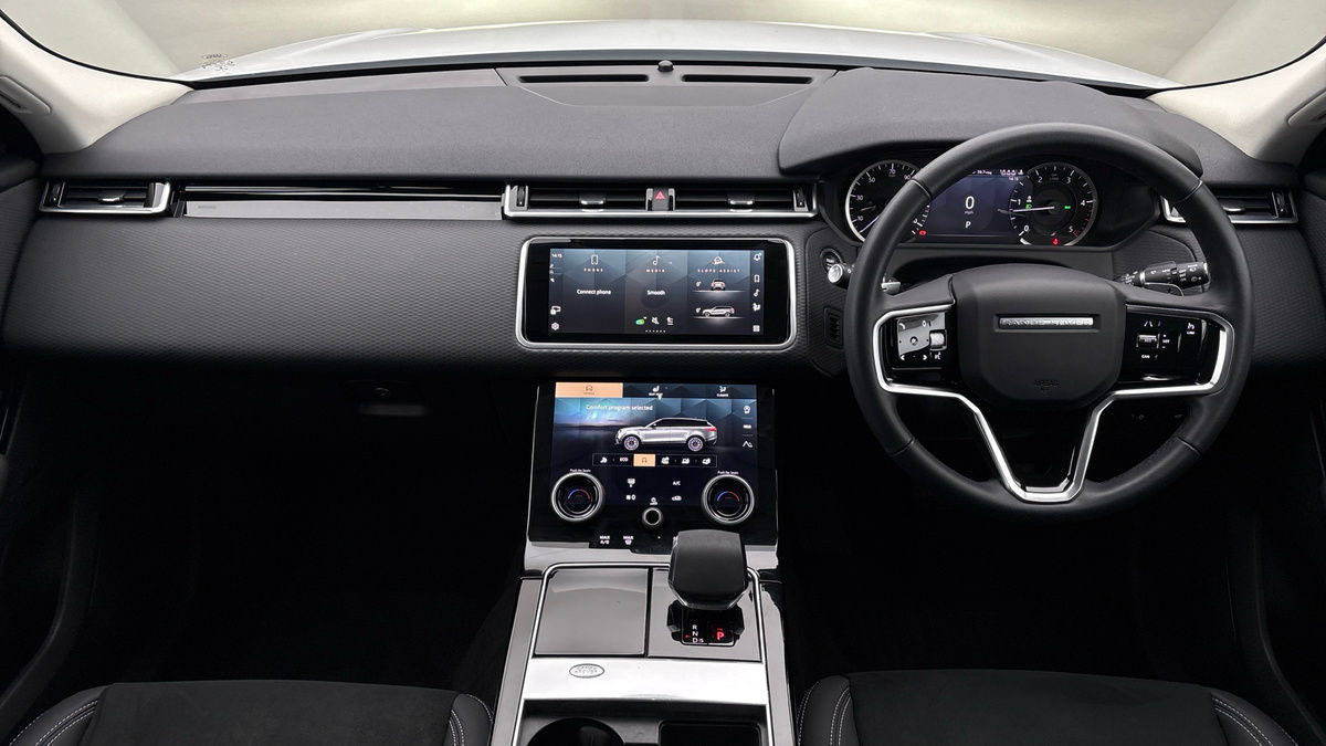 Land Rover Range Rover Velar Image 12