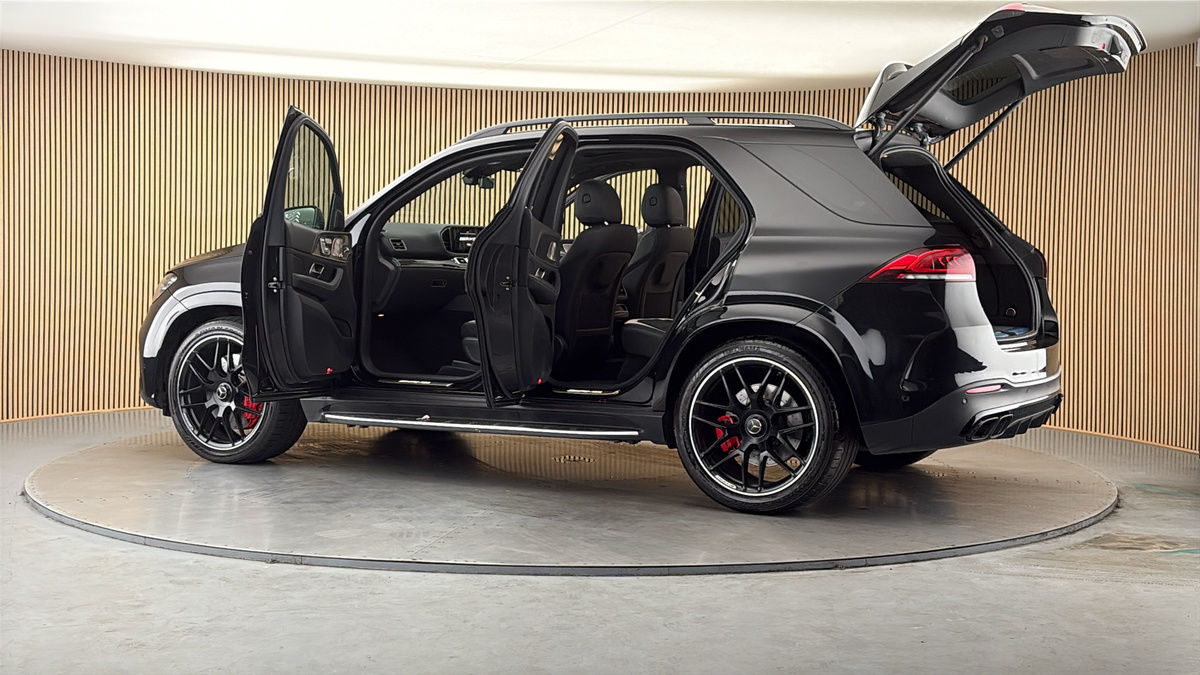 More views of Mercedes-Benz GLE