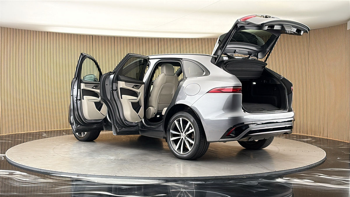 More views of Jaguar F-PACE