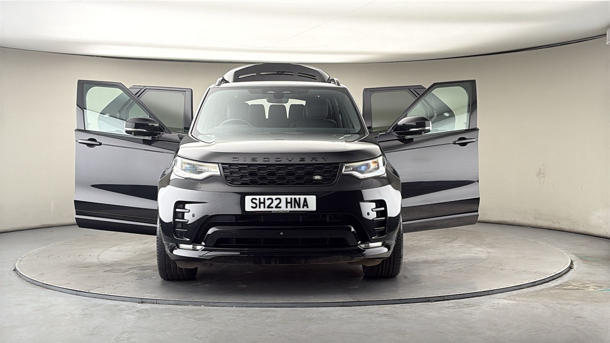 More views of Land Rover Discovery