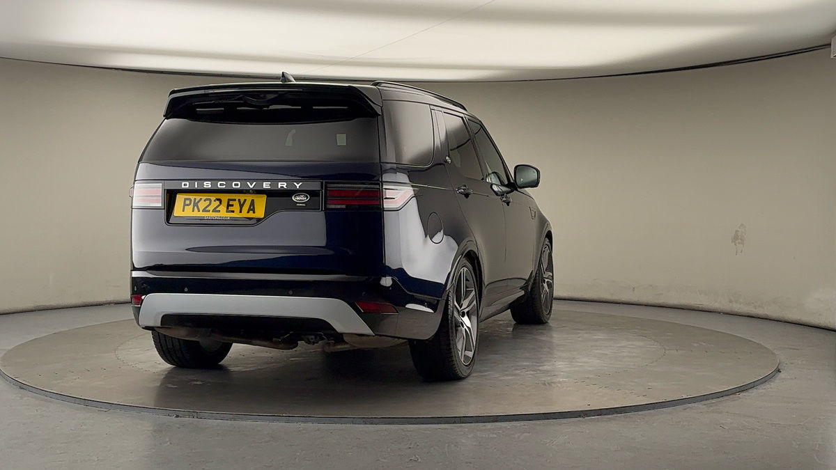 More views of Land Rover Discovery