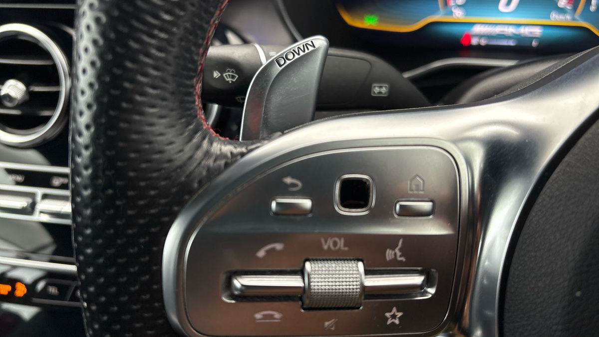 Mercedes-Benz C Class Image 25