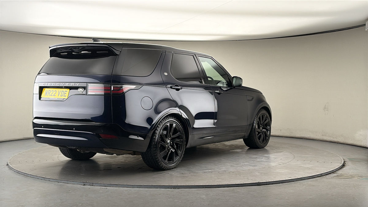 More views of Land Rover Discovery