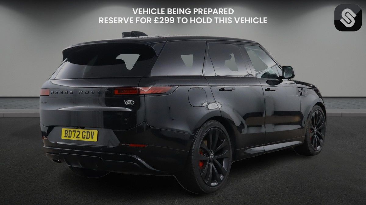 Land Rover Range Rover Sport Image 4