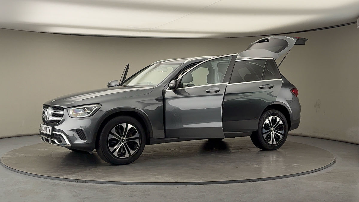 More views of Mercedes-Benz GLC