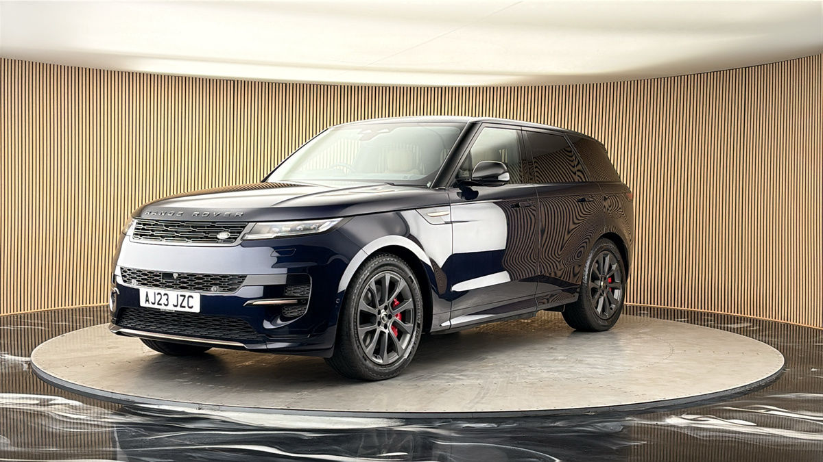 More views of Land Rover Range Rover Sport