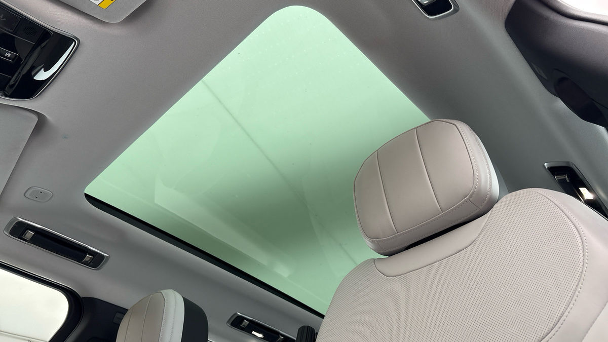 Land Rover Range Rover Sport Image 6