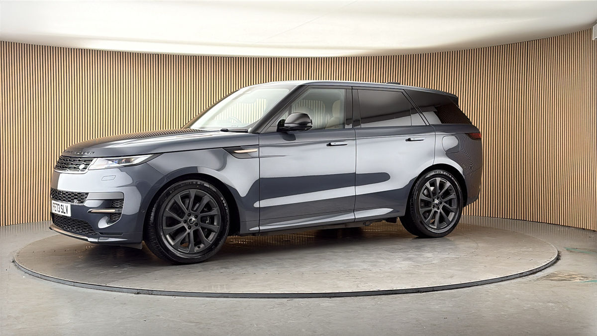 More views of Land Rover Range Rover Sport