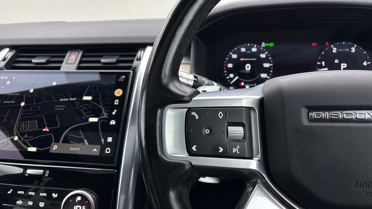 Land Rover Discovery Image 13