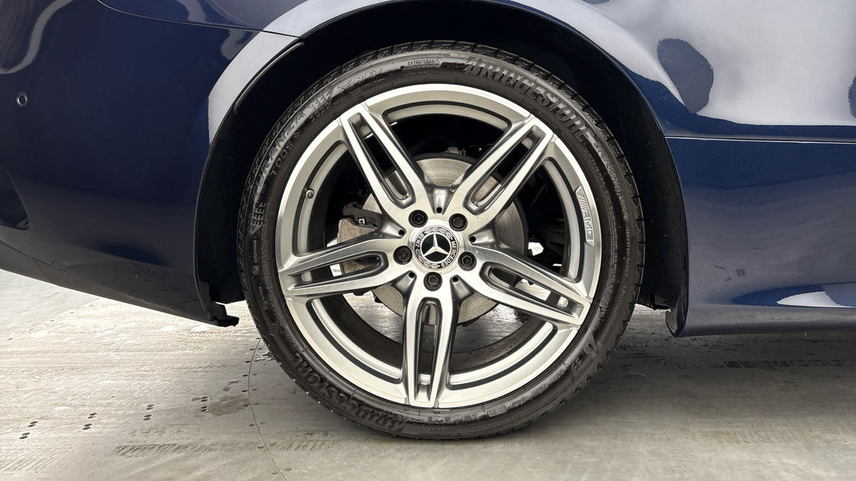 Mercedes-Benz E Class Image 10