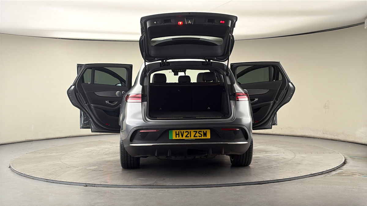 More views of Mercedes-Benz EQC