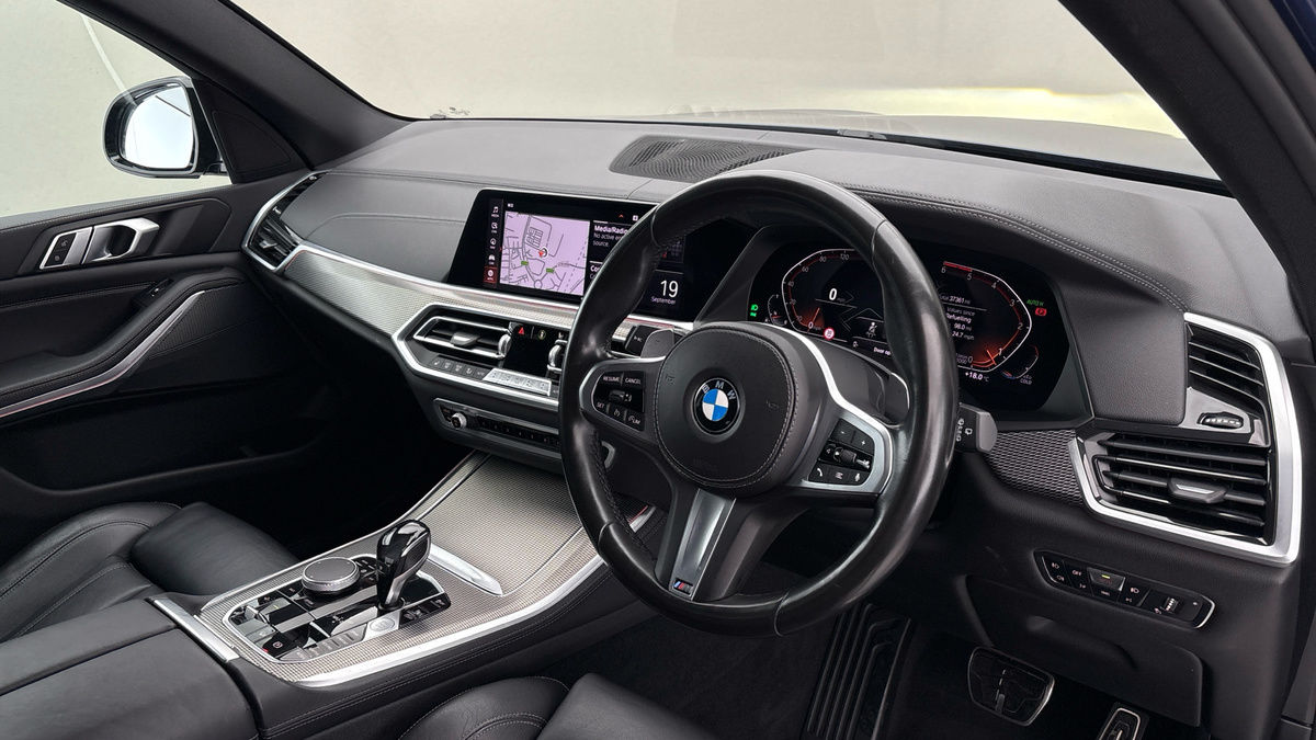 BMW X5 Image 5