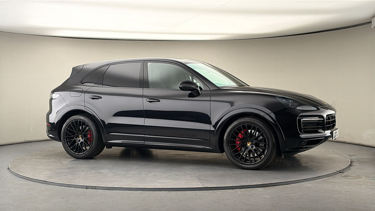 More views of Porsche Cayenne