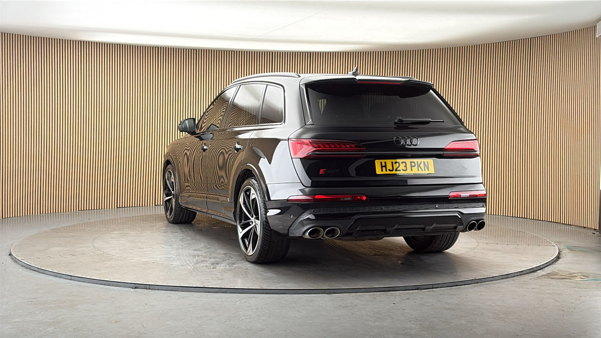 More views of Audi SQ7