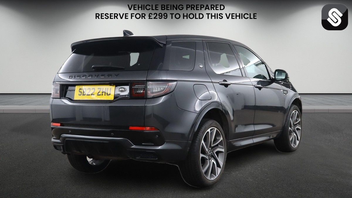Land Rover Discovery Sport Image 4
