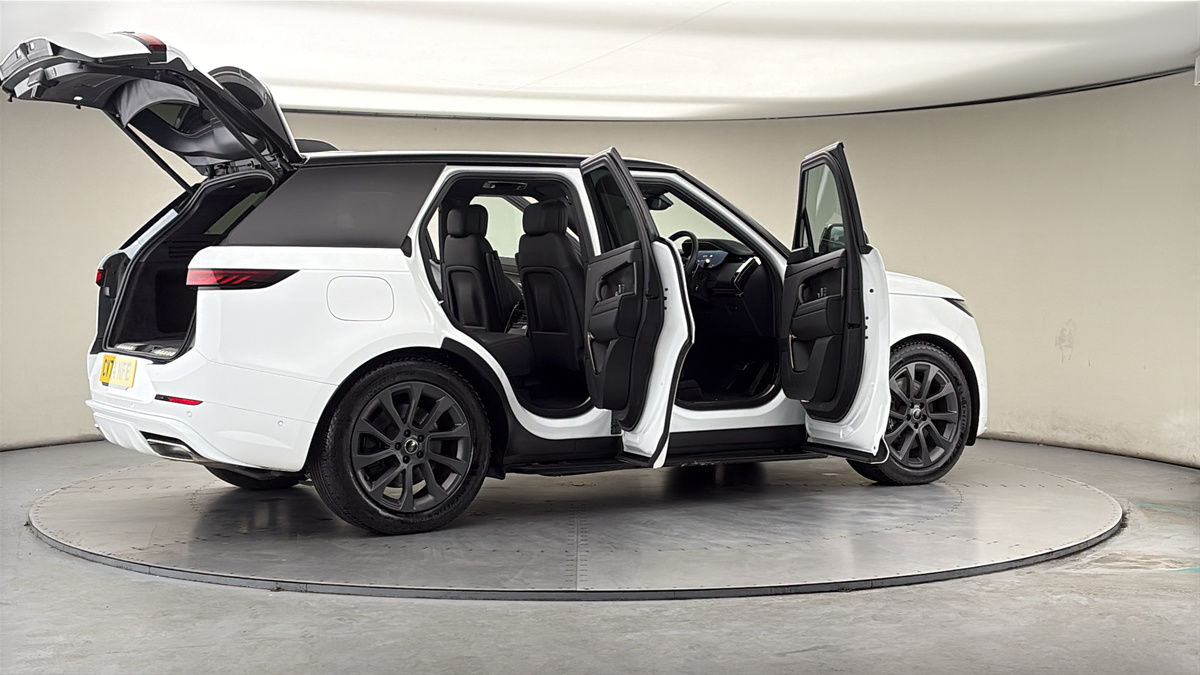 More views of Land Rover Range Rover Sport