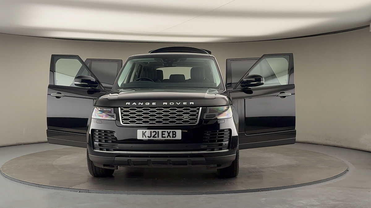 More views of Land Rover Range Rover