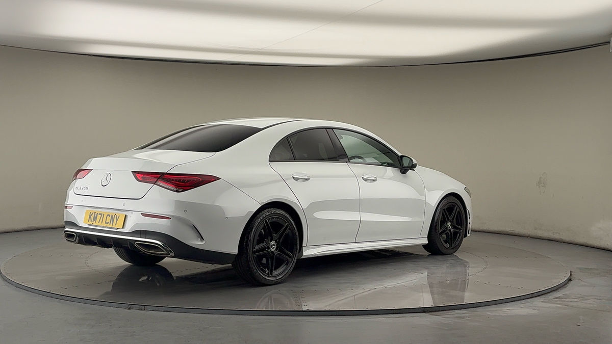 Mercedes-Benz CLA Image 21