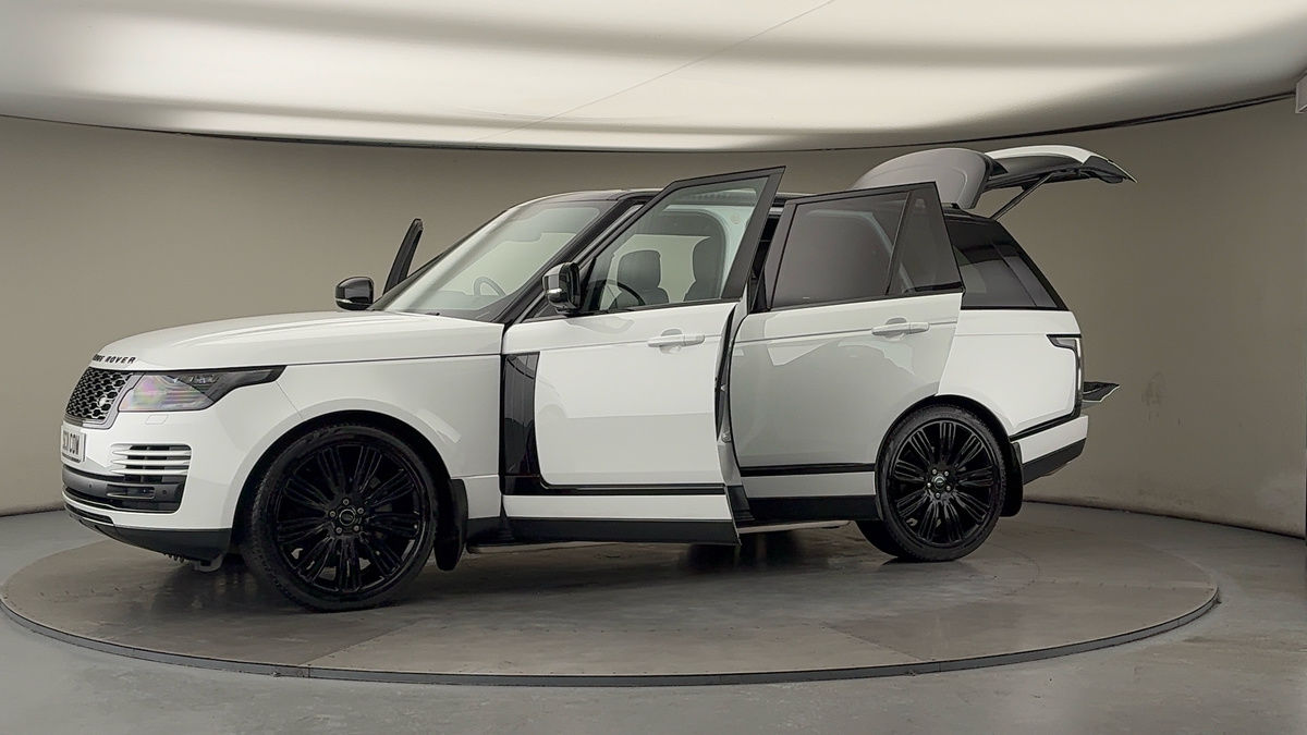 More views of Land Rover Range Rover