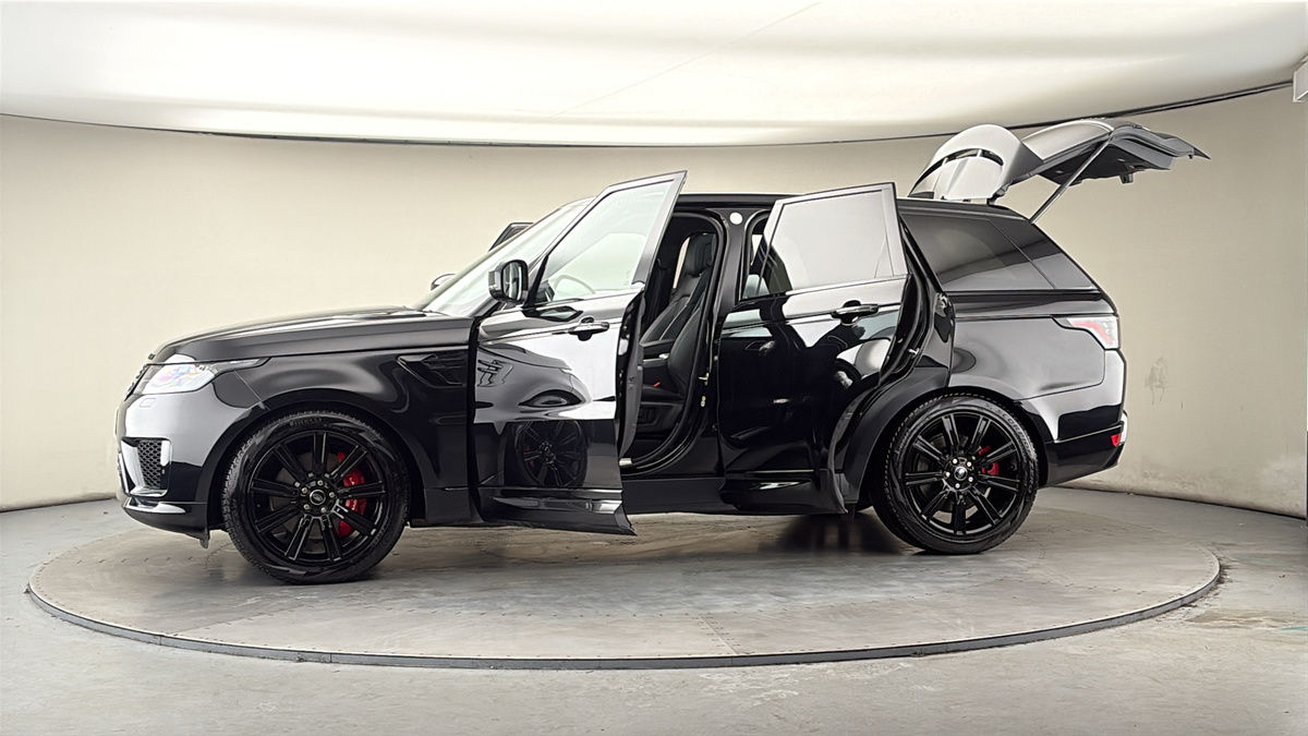 More views of Land Rover Range Rover Sport