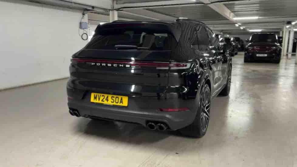 More views of Porsche Cayenne