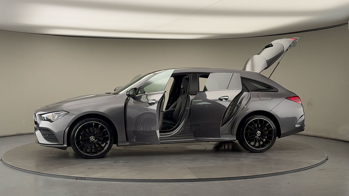 More views of Mercedes-Benz CLA