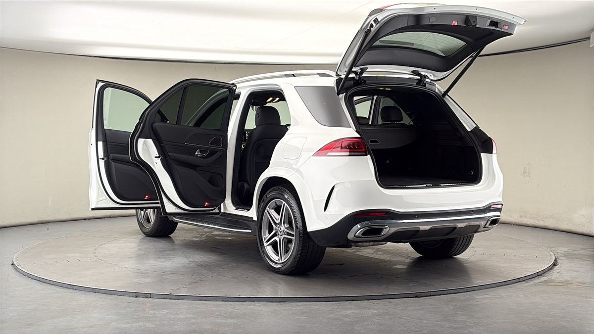 Mercedes-Benz GLE Image 23