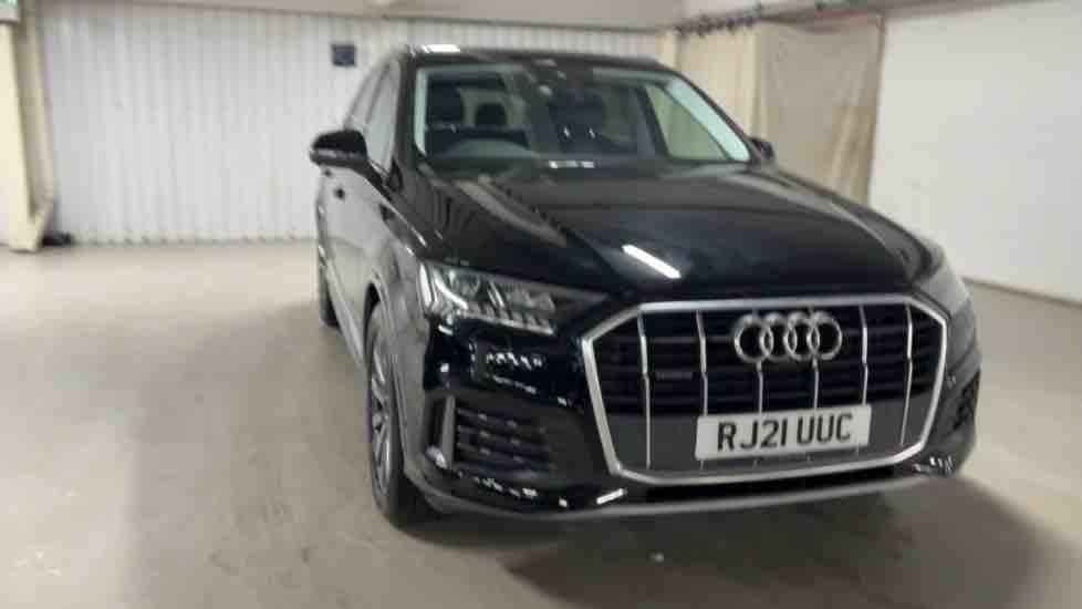 More views of Audi Q7