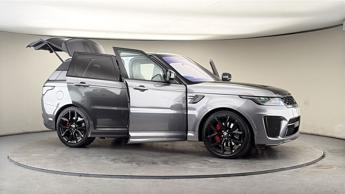 More views of Land Rover Range Rover Sport