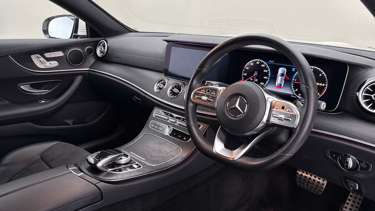 Mercedes-Benz E Class Image 5