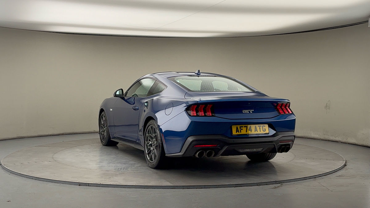 More views of Ford Mustang