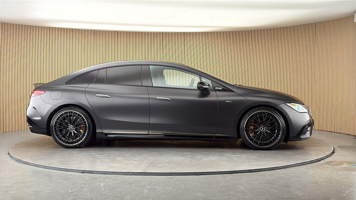 More views of Mercedes-Benz EQE