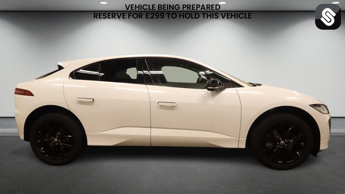 Jaguar I-PACE Image 5