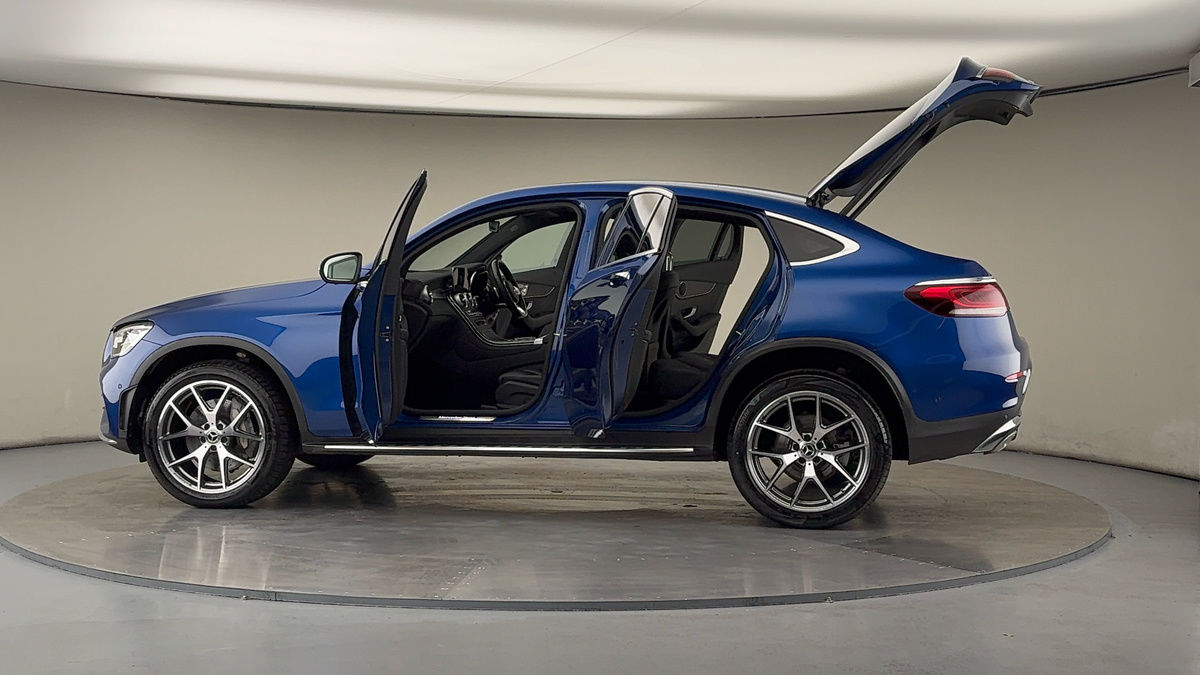 More views of Mercedes-Benz GLC