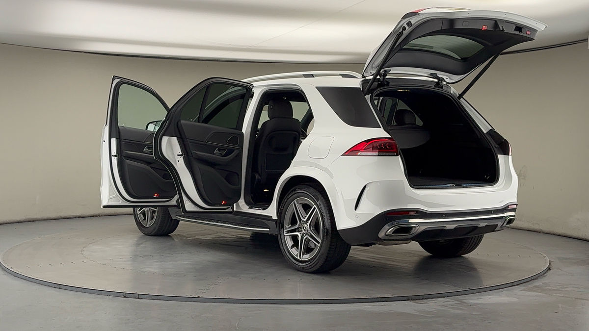 More views of Mercedes-Benz GLE